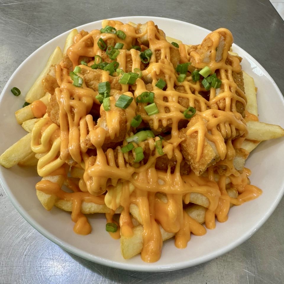 0bf60e21-9d26-4c18-a022-28ec73dcb286 Loaded Fries - Image 1